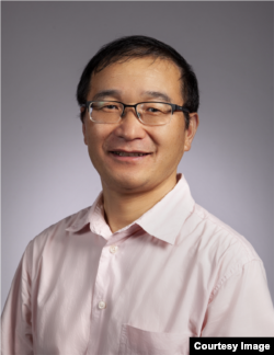 Profesor Bing Jang
