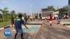 Le gouvernement rwandais encourage la pratique du tennis de rue