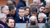 Rais wa Kamati ya Maandalizi ya Paris ya Olimpiki 2024 Tony Estanguet, Rais wa Ufaransa Macron, Waziri wa Michezo na Olimpiki Amelie Oudea-Castera wakihudhuria ufunguzi wa Kijiji cha Olimpiki huko Saint-Denis, Feb. 29, 2024. 