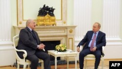 Архівне фото: Путін та Лукашенко в Москві, лютий 2022 року