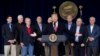 Le président américain Donald Trump parle lors d'une retraite avec les législateurs républicains et les membres de son cabinet à Camp David à Thurmont, Maryland, le 6 janvier 2018.