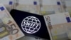 CША не виключають можливість відключення Росії від SWIFT в разі подальшої агресії РФ проти України - Reuters
