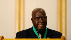 EleZimbabwe Likhalela eleZambia Lomdeni Kamuyi uKenneth Kaunda