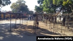 Abaphila ngokuthengisa bediliza imikhambo yabo