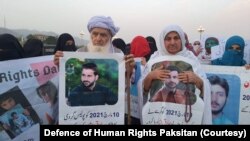 د لا درکه بلوڅانو او پښتنو د حقونو مبارزين واي د 42 نوو قضيو ثبت کيدل ښيي چې د خلکو په زوره د لا درکه کولو لړۍ نه ده تم شوې