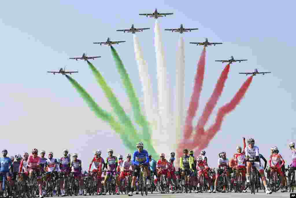 The Frecce Tricolori Italian Air Force aerobatic squad flying&nbsp;at the Rivolto air base&nbsp; prior to the 15th stage of the Giro d&#39;Italia cycling race in Italy.