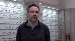 Istanbul shop keeper Burak believes there needs to be a full lockdown of Istanbul, but says compensation needs to be worked out by the government. (Dorian Jones/VOA)