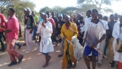 Umgobho Utshiya Abantu Bekhuluma Ngokukhitshwa Kwawo Edamu