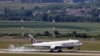 Një avion i linjës ajrore të Katarit