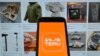 FILE - Logo unit raksasa e-commerce China, Temu, pada layar telepon selular, dengan latar belakang
situs online perusahaan tersebut pada layar komputer di Brussels, 4 November 2024.