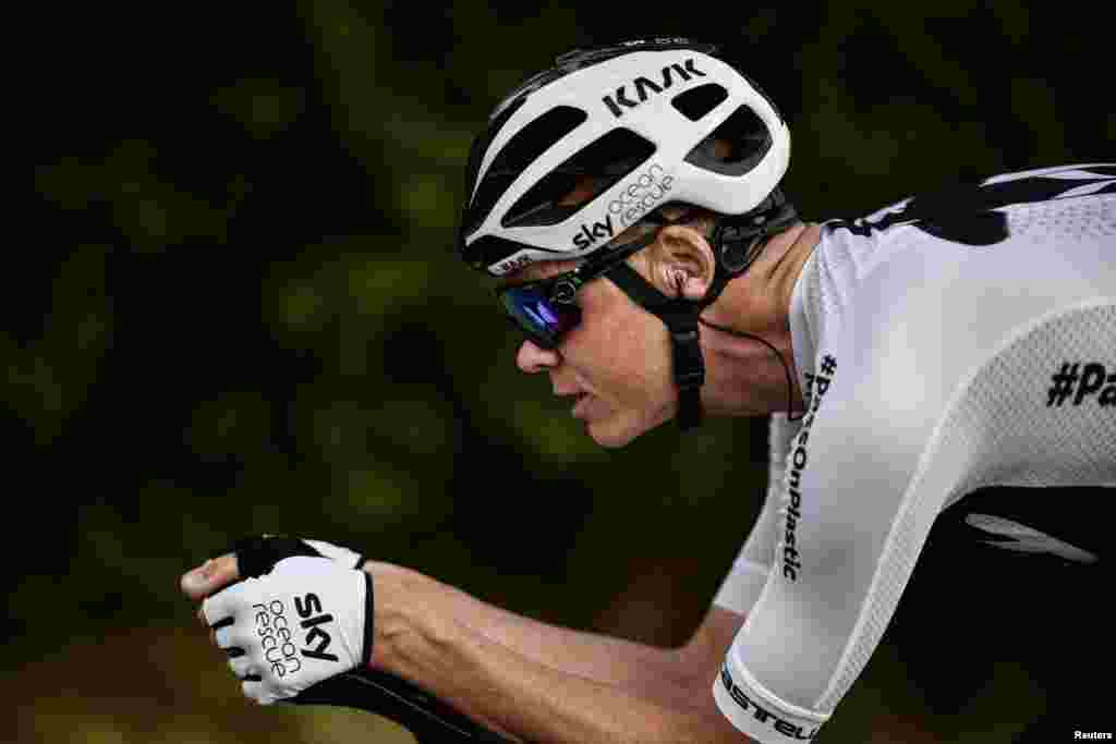 Great Britain&#39;s Christopher Froome trains in Saint-Mars-la-Reorthe, France, three days prior to the start of the 105th edition of the Tour de France cycling race.