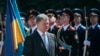 Petro Poroşenko Ukrayna prezidenti kimi and içib
