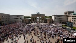 La place Brandebourg à Berlin, avant l'arrivée du président américain Barack Obama