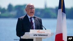 Ambasadori i Francës në Shtetet e Bashkuara, Philippe Etienne