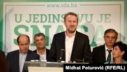 Izetbegović: Nikolić da razmisli o dolasku