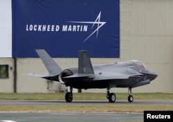 일본이 추가 도입을 결정한 미국 록히드마틴 사의 F-35B 전투기.