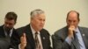 សមាជិក​សភា​លោក Dana Rohrabacher សមាជិក​សភា​នៃ​គណបក្ស​សាធារណរដ្ឋ​មក​ពី​រដ្ឋ California ថ្លែង​នៅ​ឯ​សវនាការ​សាធារណៈ​មួយរបស់​អនុ​គណៈកម្មការ​ទទួល​បន្ទុក​តំបន់​អាស៊ីប៉ាស៊ីហ្វិក​នៃ​គណៈកម្មការការ​បរទេស​របស់​សភាជាតិ​អាមេរិក​ស្តីអំពី​ «ការ​ធា្លក់​ចុះរបស់​កម្ពុជា​៖ ​គោល​នយោបាយ​ដើម្បី​គាំទ្រ​លទ្ធិប្រជាធិបតេយ្យ ​និង​សិទ្ធិមនុស្ស‍»​ ​នៅ​ថ្ងៃ​អង្គារ ទី១២ ខែ​ធ្នូ ឆ្នាំ២០១៧​ អាគារ Rayburn ក្នុង​វិមាន Capitol ក្នុង​រដ្ឋធានី​វ៉ាស៊ីនតោន។ (ស្រេង លក្ខិណា/VOA)
