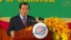 រូបឯកសារ៖ លោក​នាយករដ្ឋមន្ត្រី ហ៊ុន សែន ថ្លែង​សុន្ទរកថា ក្នុង​វេទិកា​សភា​អាស៊ី-ប៉ាស៊ីហ្វិក​លើក​ទី​២៧​ ​ដែល​ធ្វើ​ឡើង​ក្នុង​ក្រុង​អង្គរ​ខេត្ត​សៀមរាប​កាល​ពី​ថ្ងៃទី ១៥ ខែ មករា ឆ្នាំ២០១៩។ (រូបថត​ពី​ទំព័រ​ហ្វេសប៊ុក​ផ្លូវការ​របស់​លោក ហ៊ុន សែន) 