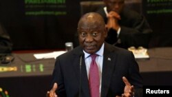 VaCyril Ramaphosa 