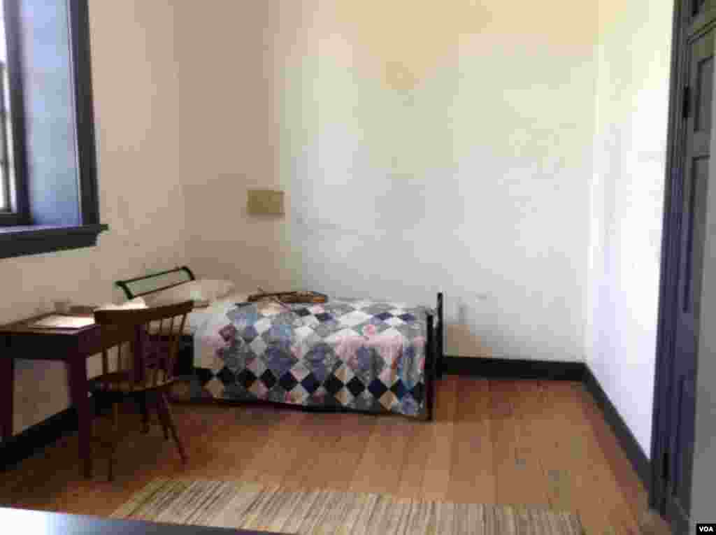 Patients cells improved as approaches to treatment of the mentally ill became kinder and more gentle.