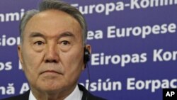 Kazakhstan's President Nursultan Nazarbayev at a news conference after a meeting with European Commission President Jose Manuel Barroso in Brussels, Oct. 26, 2010.