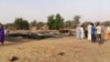 Les maisons incendiées à Moskata lors d'une incursion de Boko Haram, à l'extrême nord du Cameroun, 17 août 2017. (Photo : Journal l'Oeil du Sahel)