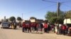 Grève des transporteurs à N'Djamena, au Tchad, le 22 janvier 2018. (VOA/André Kodmadjingar)