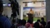 Presiden SBY berpesan agar para calon presiden dan calon wakil presiden, konsisten dalam janjinya memberantas korupsi di Indonesia, Selasa, 10 Juni 2014 (Foto: VOA/Andylala)
