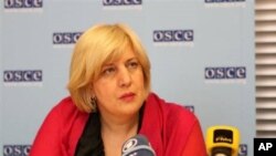 Dunya Miyatoviç