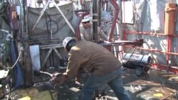 Drop in Prices Delays Midwest Shale Oil Production