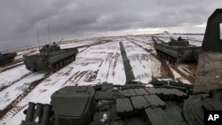 Фото: російські та білоруські війська, 2 лютого, 2022 року