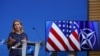 Посолка США в НАТО: США не проводять політику зміни режиму в Росії. Крапка