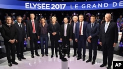 Les candidats à la présidentielle française avant leur débat sur les chaînes privées BFM TV et CNews, près de Paris, le 4 avril 2017