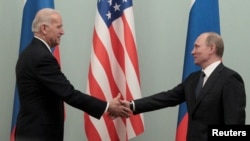 UMnu. Joe Biden loMongameli Vladimir Putin