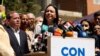 Tokoh oposisi Venezuela, Maria Corina Machado, berbicara kepada awak media di Caracas, pada 29 Januari 2024. (Foto: Reuters/Leonardo Fernandez Viloria)