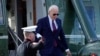 Joe Biden dolazi na skup sa donatorima u San Franciscu, 21. februara 2024. (Foto: AP/Manuel Balce Ceneta)
