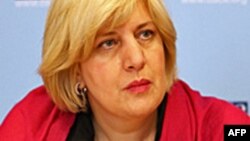 Dunya Miyatoviç
