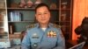 រូបឯកសារ៖ លោក រុន រ័ត្នវាសនា ប្រធាននាយកដ្ឋាននគរបាលចរាចរណ៍ និងសណ្តាប់ឆ្នាប់សាធារណៈ ផ្តល់កិច្ចសម្ភាសន៍​ដល់​ VOA កាលពីថ្ងៃទី​០៥ ខែ​មេសា ឆ្នាំ២០០១៨ នៅ​នាយកដ្ឋាន​នគរបាល​ចរាចរណ៍ និង សណ្តាប់ឆ្នាប់សាធារណៈ។ (ធីតា វីន/VOA) 