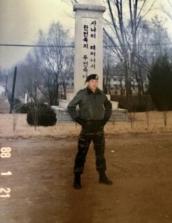김혁찬 중령의 한국 특전사 장교 시절 사진 (미국 육군 공보지)