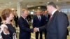 Poroshenko va Putin Minskda iliq salomlashdi, lekin... 